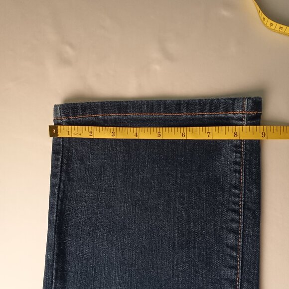 L.L. Bean Favorite Fit Jeans Size 8 Tall Mid Rise Boot Cut Medium Wash - Picture 10 of 10